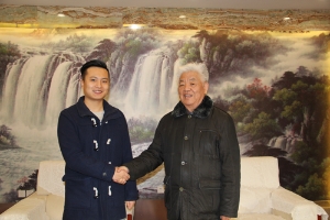 山东亚康药业股份有限公司楼宇党委书记李维洪会见出席共青团山东省第十四次代表大会亚康代表李兆林